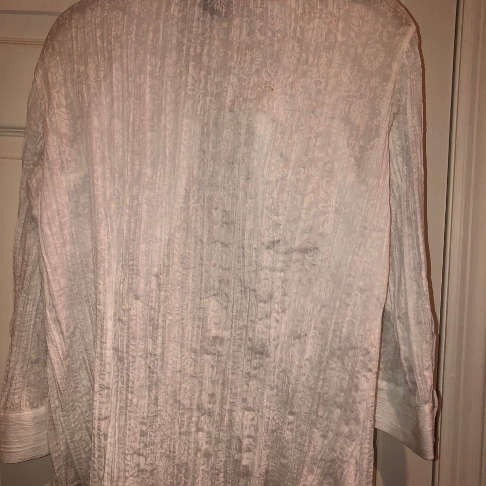 Allison Morgan white button down - Picture 3 of 4